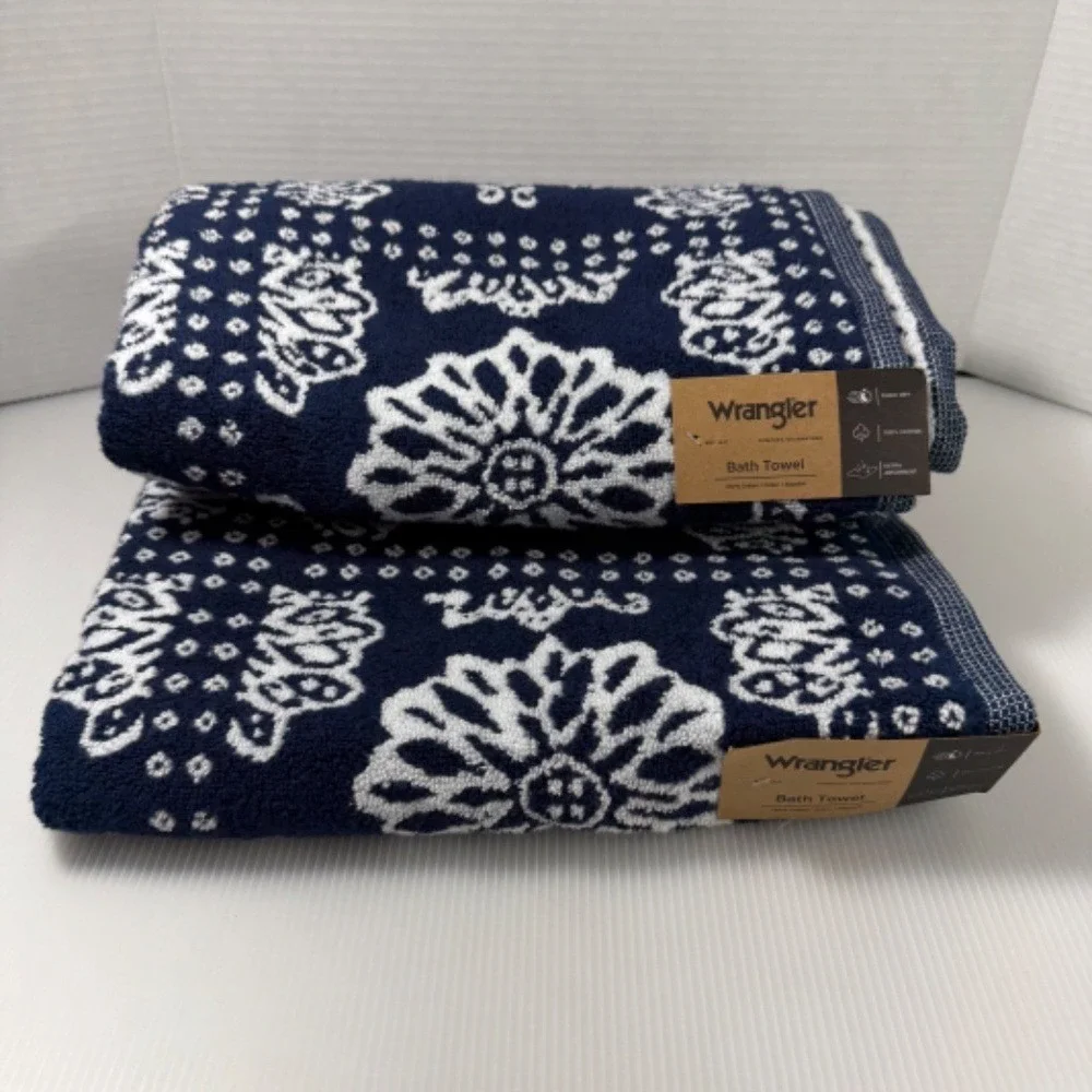 Wrangler 2 Bath Towels Set, NWT Blue Bandana Country Western